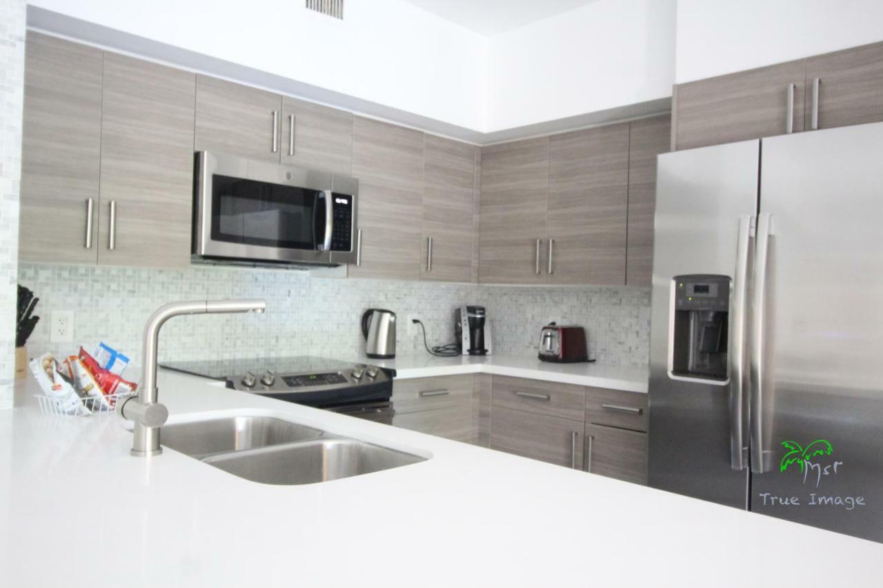 Yacht Club At Aventura 2 Bed 2 Bath Luxurius Cozy Brand New Exterior foto
