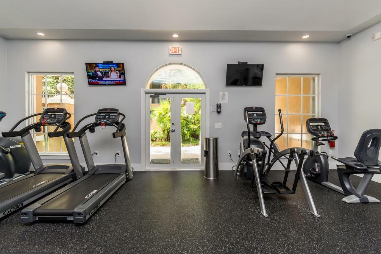 Yacht Club At Aventura 2 Bed 2 Bath Luxurius Cozy Brand New Exterior foto