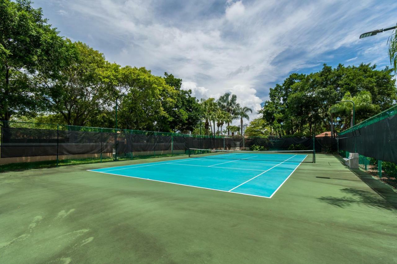 Yacht Club At Aventura 2 Bed 2 Bath Luxurius Cozy Brand New Exterior foto